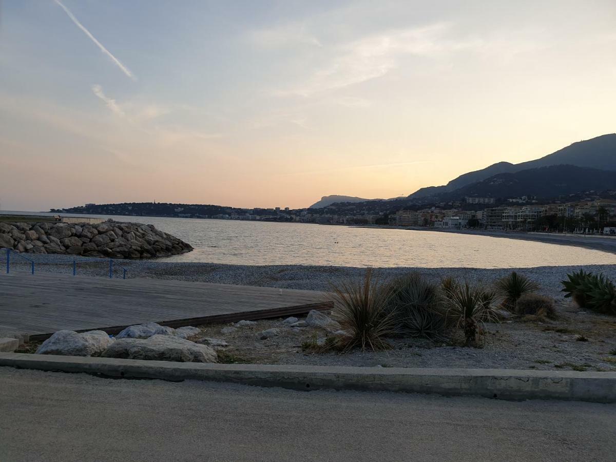 Cocooning Lejlighed Menton Eksteriør billede