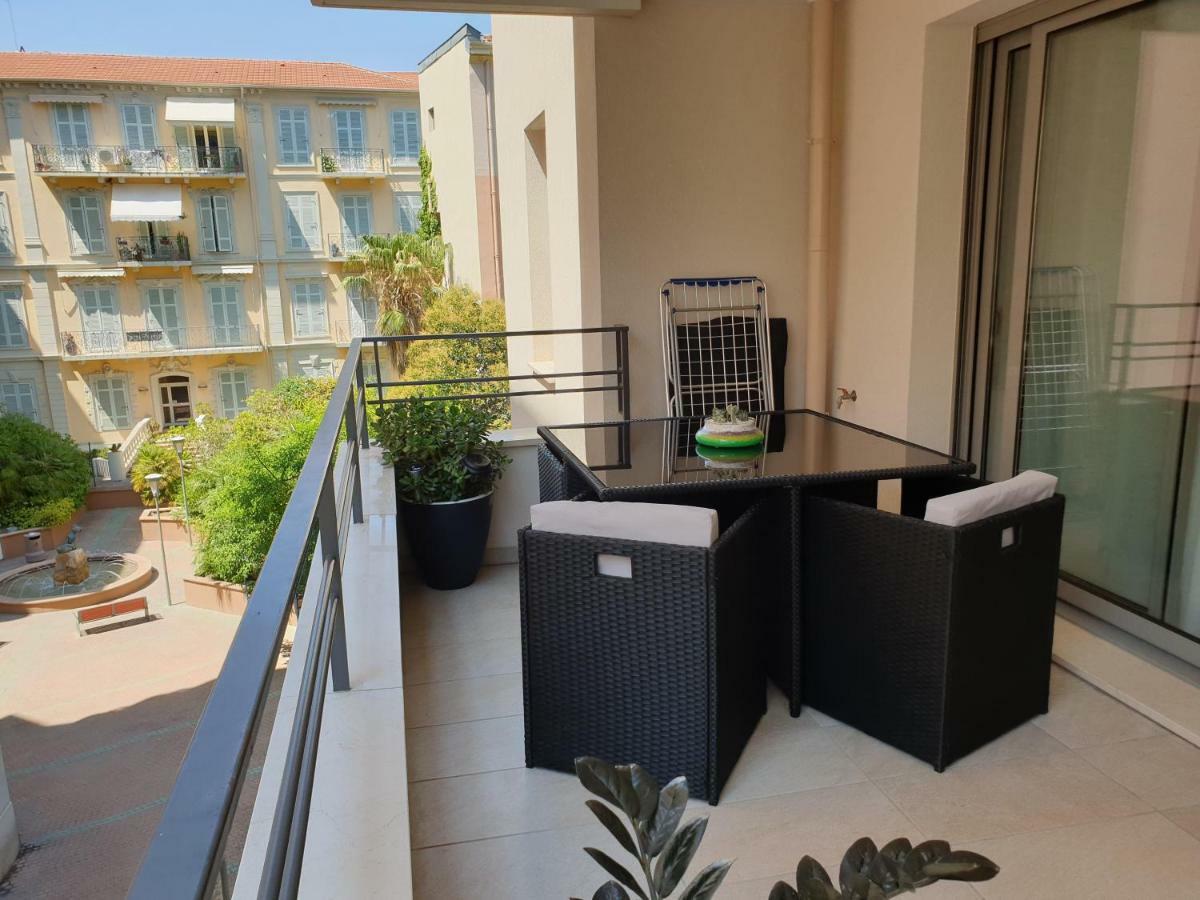 Cocooning Lejlighed Menton Eksteriør billede